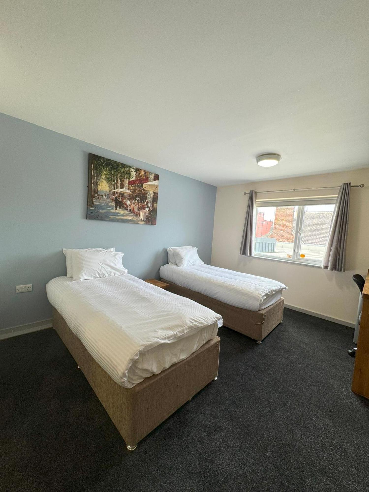 Citilodge Wakefield Hotel By Roomsbooked Екстер'єр фото